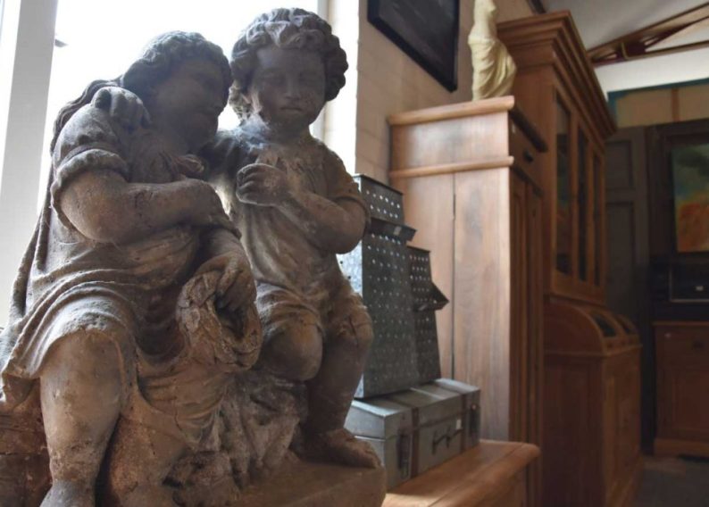 Zwijnenbergantiek_zandsteen_beelden